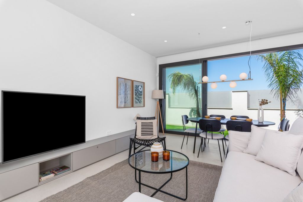 Property photo 2 of 48