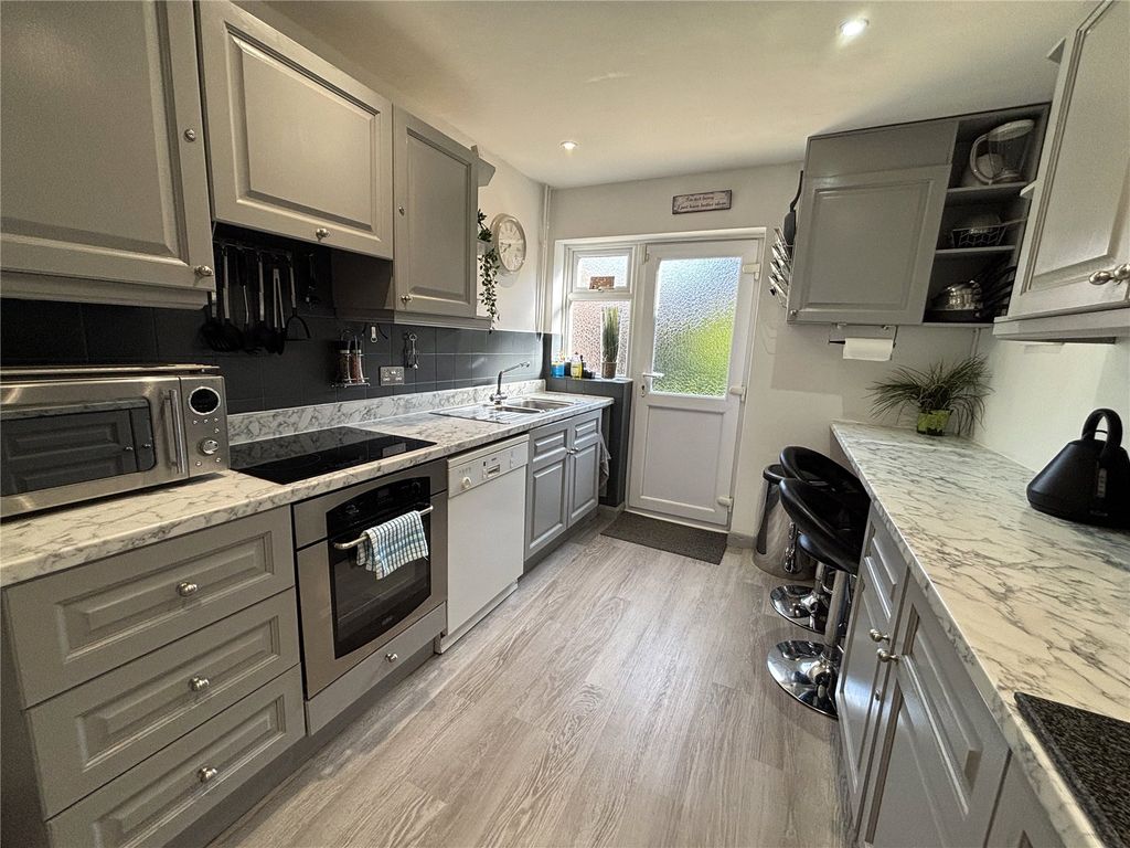 Property photo 2 of 14 Picture No. 01