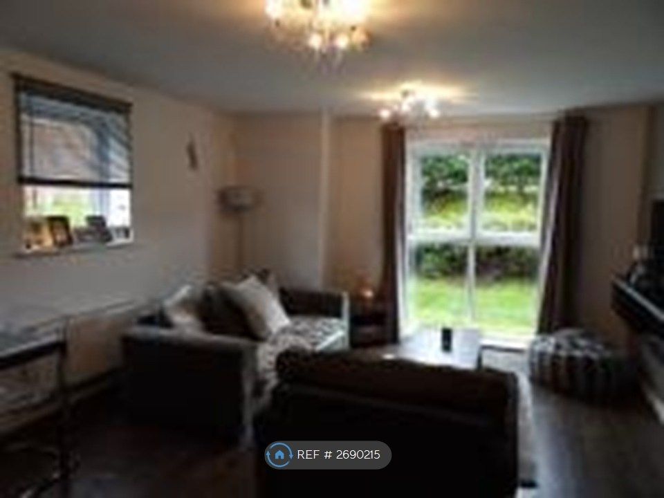 Property photo 2 of 9