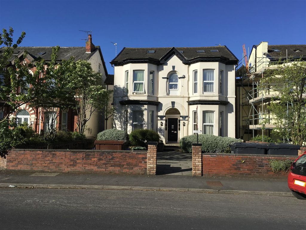 Property photo 1 of 1 External Front
