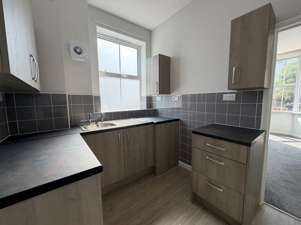 Property photo 2 of 10 Ppppp