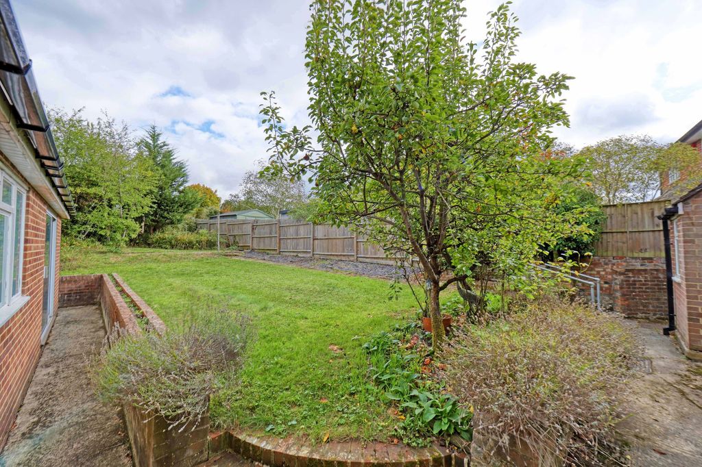 Property photo 3 of 18