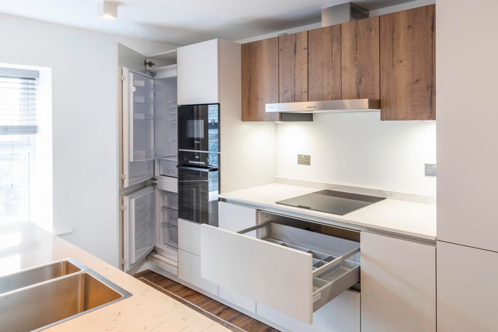 Property photo 3 of 14 0 General