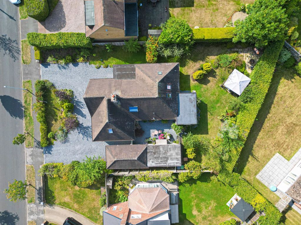 Property photo 1 of 38 Photo 2