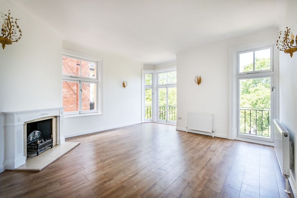 Property photo 1 of 20 Reception Room