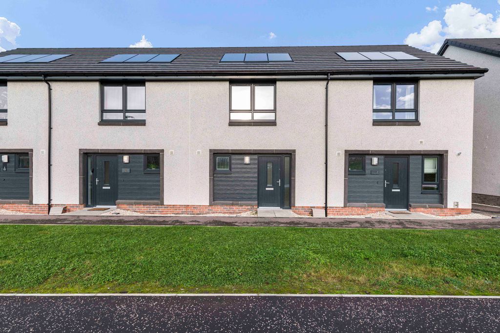 Property photo 1 of 39