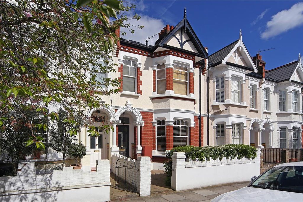 Property photo 1 of 10