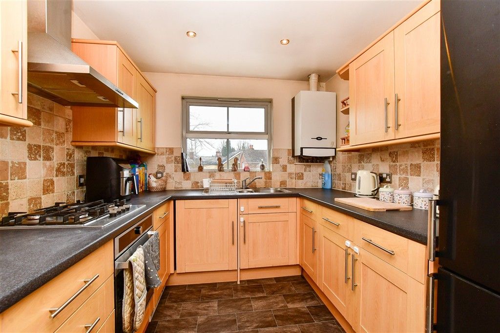 Property photo 2 of 13 Kitchen