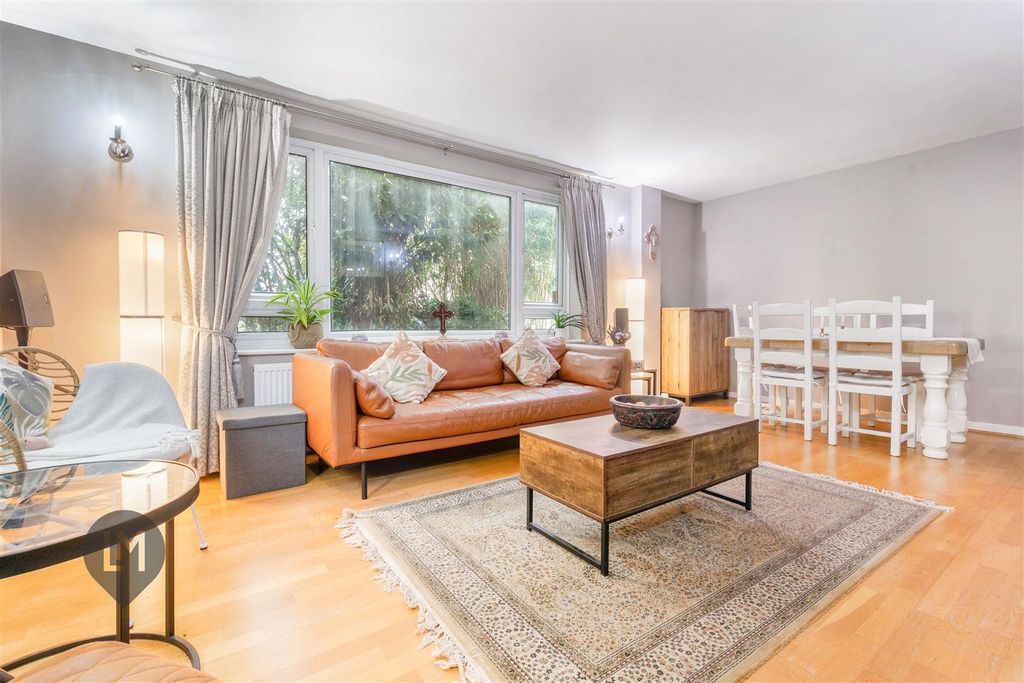 Property photo 2 of 8 Living/Dining Room