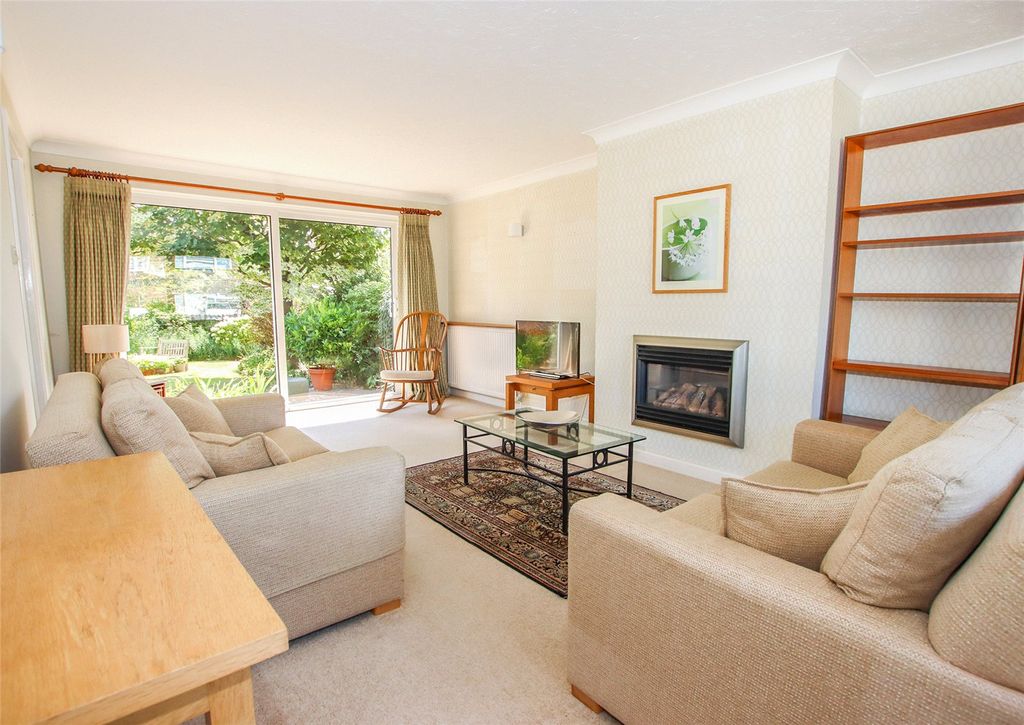 Property photo 3 of 14 Picture No. 10