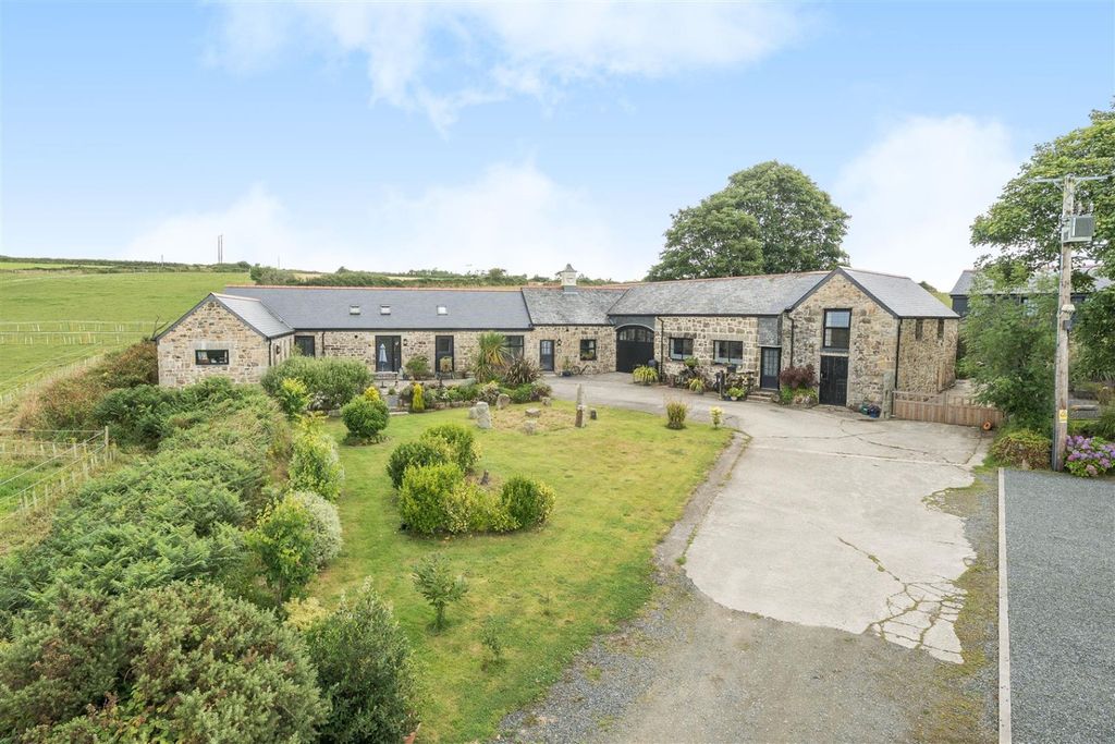 Property photo 1 of 32 5153560
