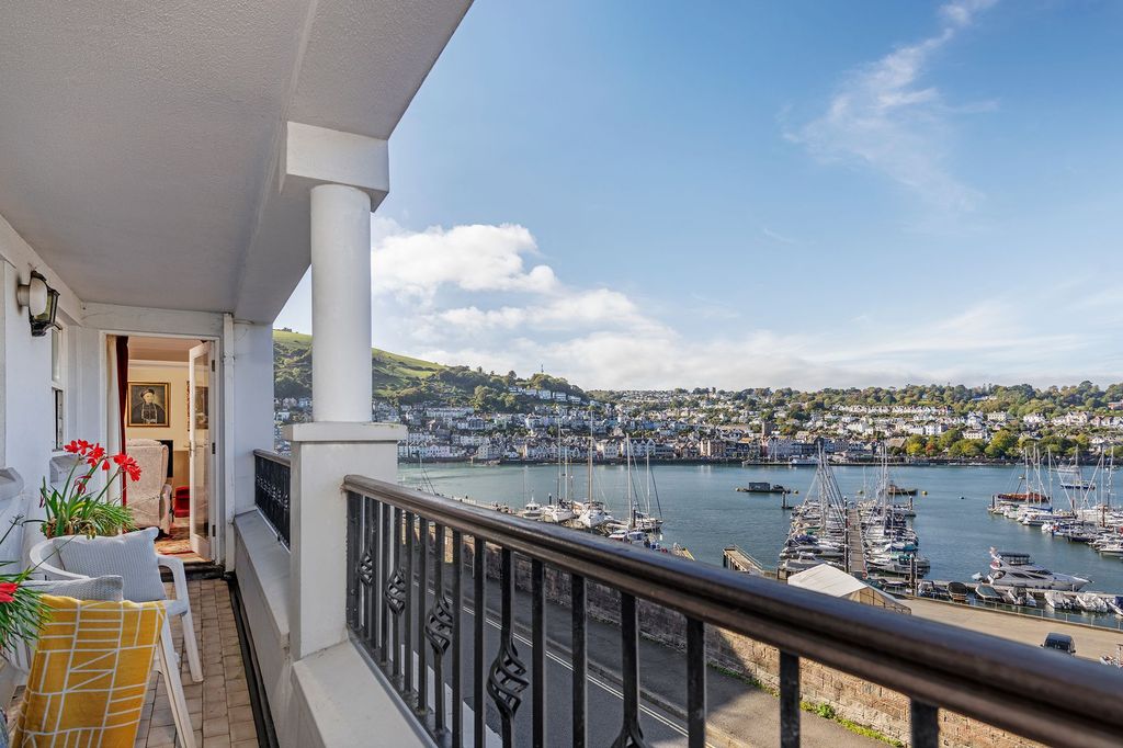 Property photo 1 of 10 Balcony_2 Marina View, Kingswear