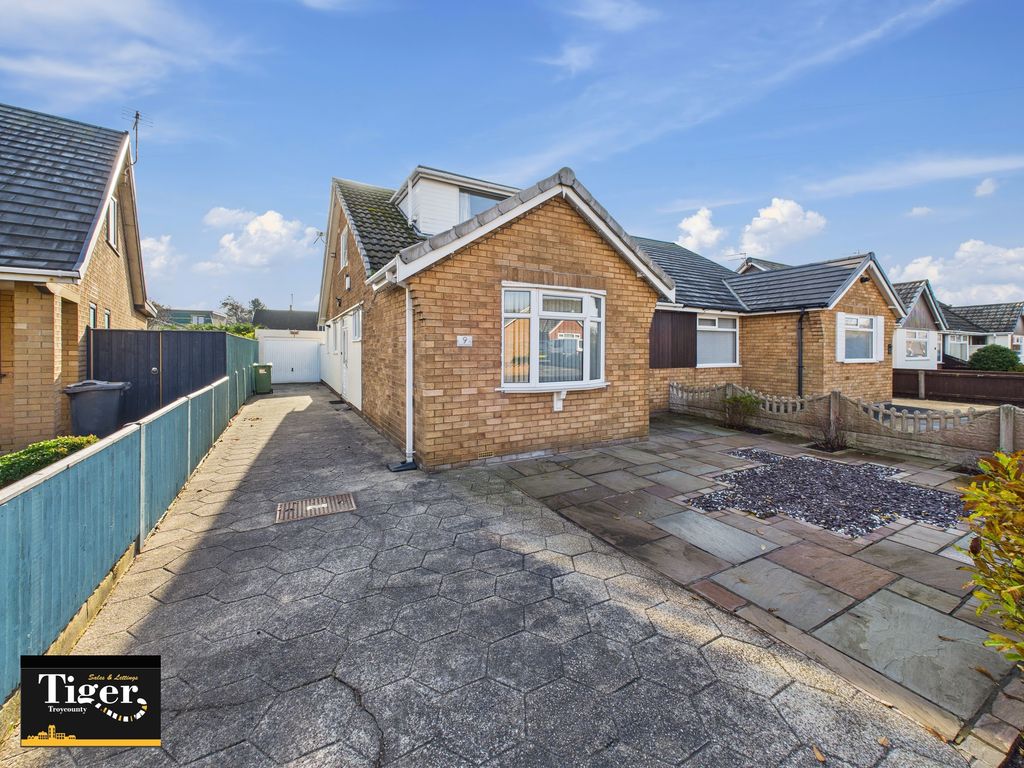 Property photo 1 of 30 Cam03440G0-Pr0449-Still001