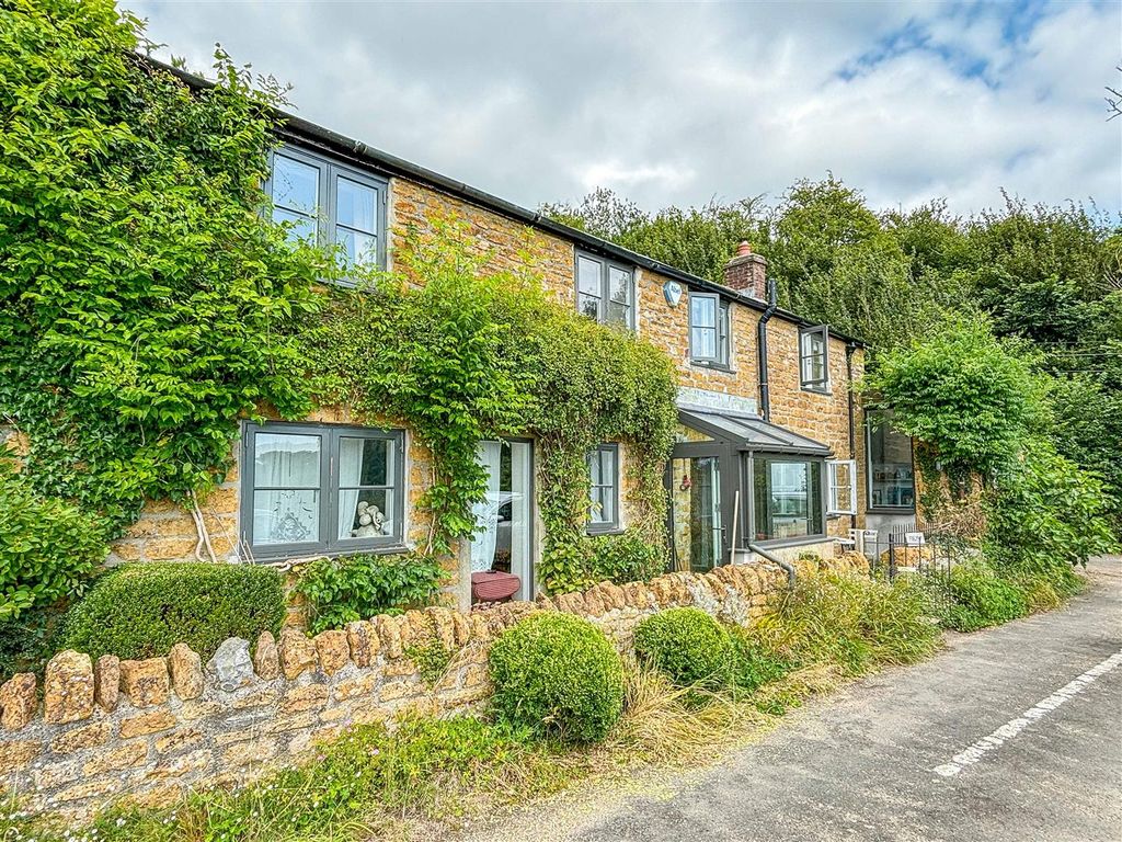 Property photo 1 of 28 Outside Front.Jpg