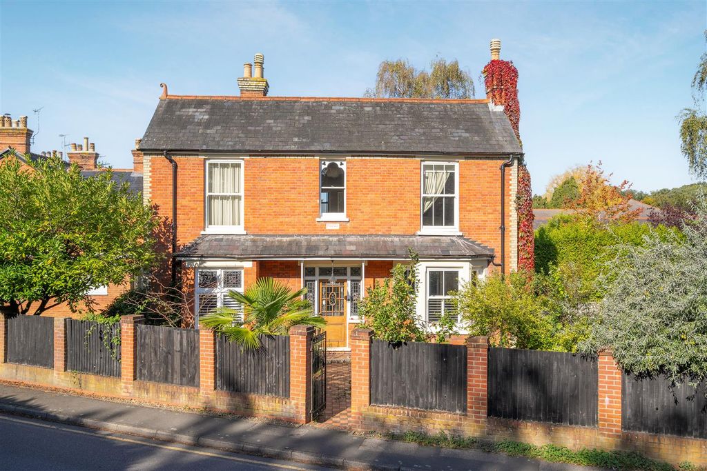 Property photo 1 of 14