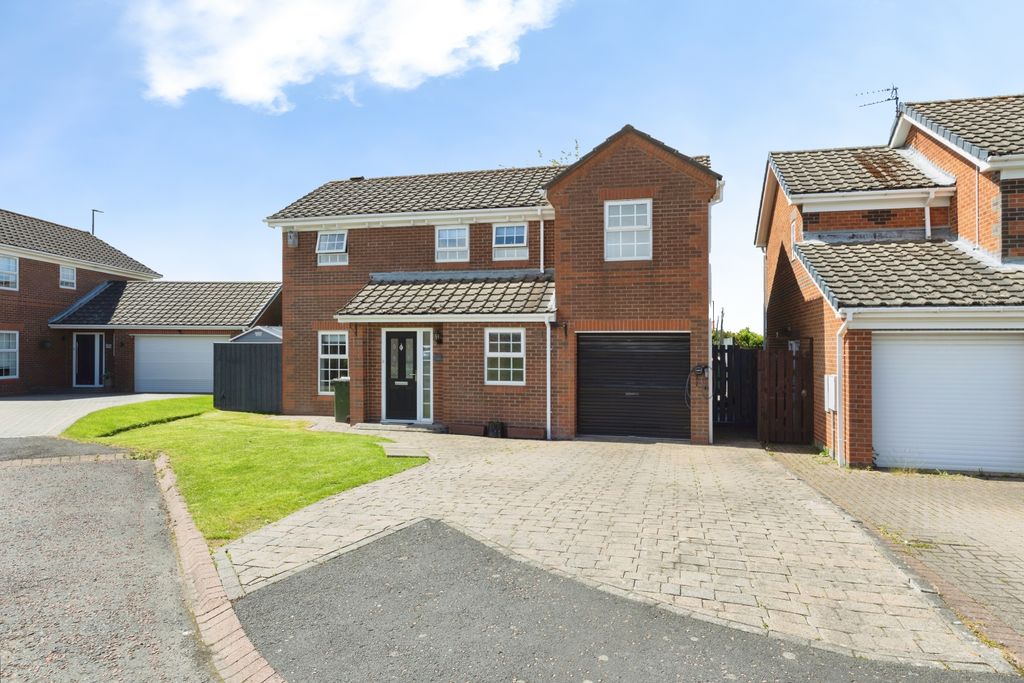 Property photo 1 of 15