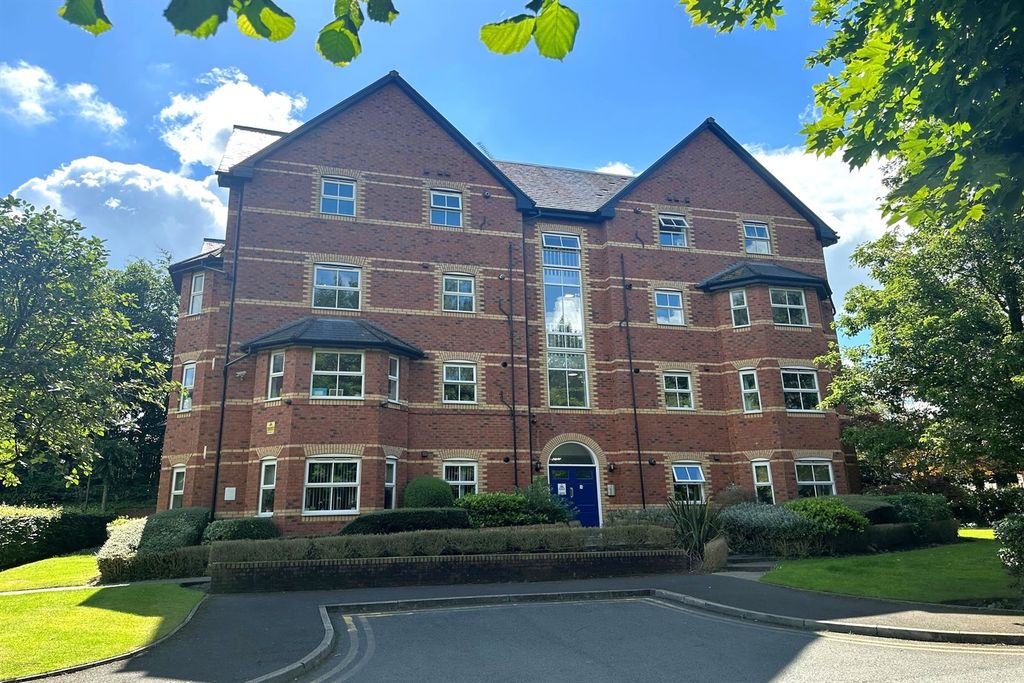 Property photo 1 of 14 (Main)