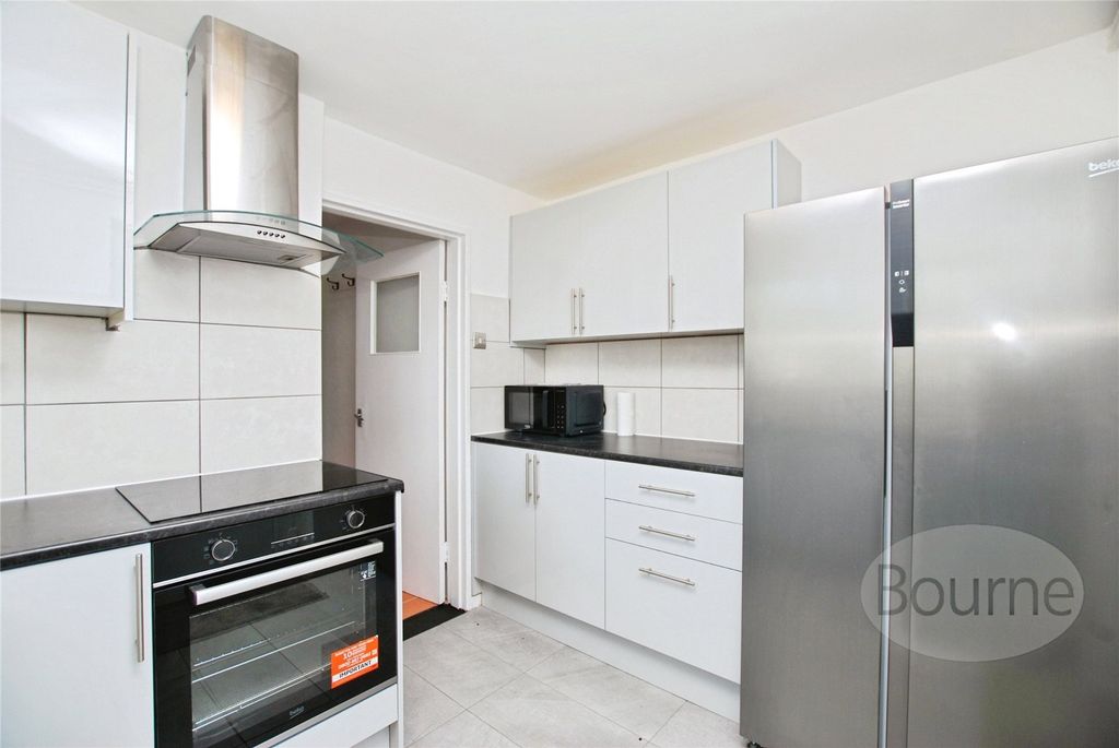 Property photo 2 of 10 Picture No. 23