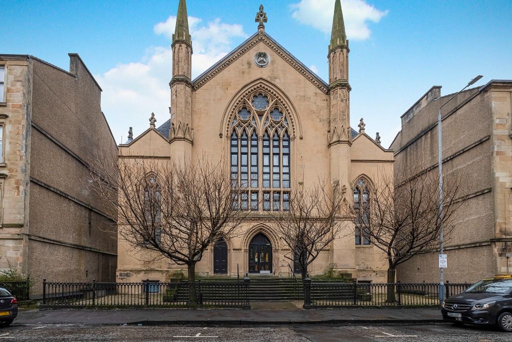 Property photo 1 of 4