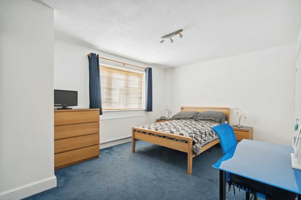 Additional image 12 of 4 bed detached house for saleLeacroft Road, Iver SL0