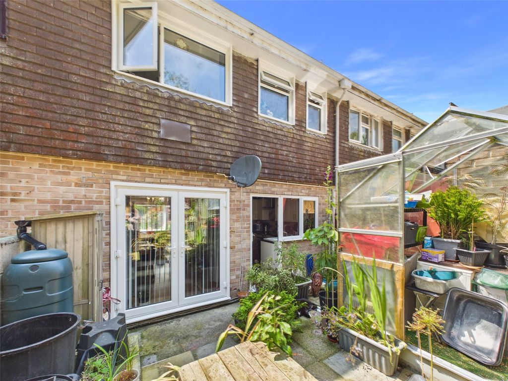 Property photo 1 of 16 Picture No. 15