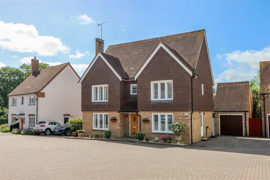 Property photo 1 of 30