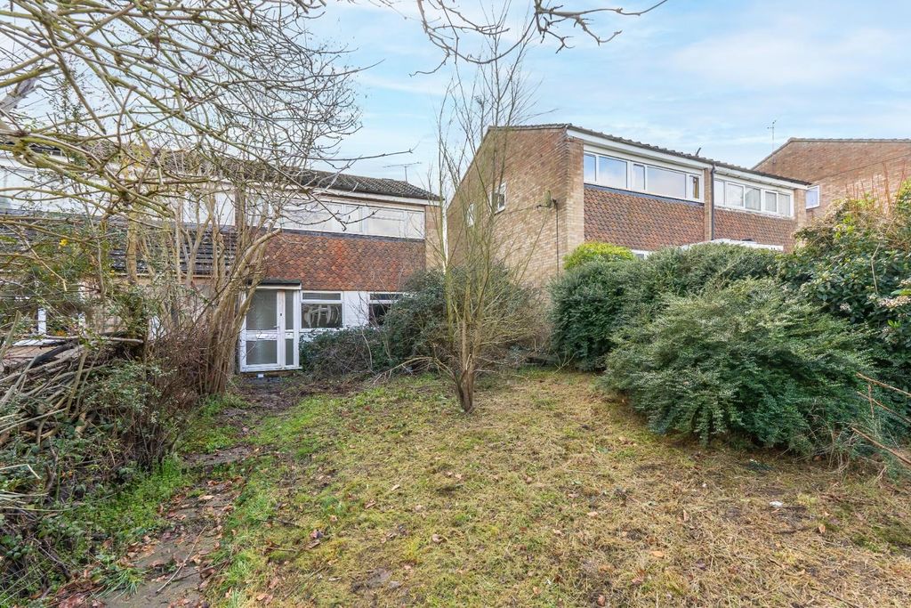 Property photo 1 of 12