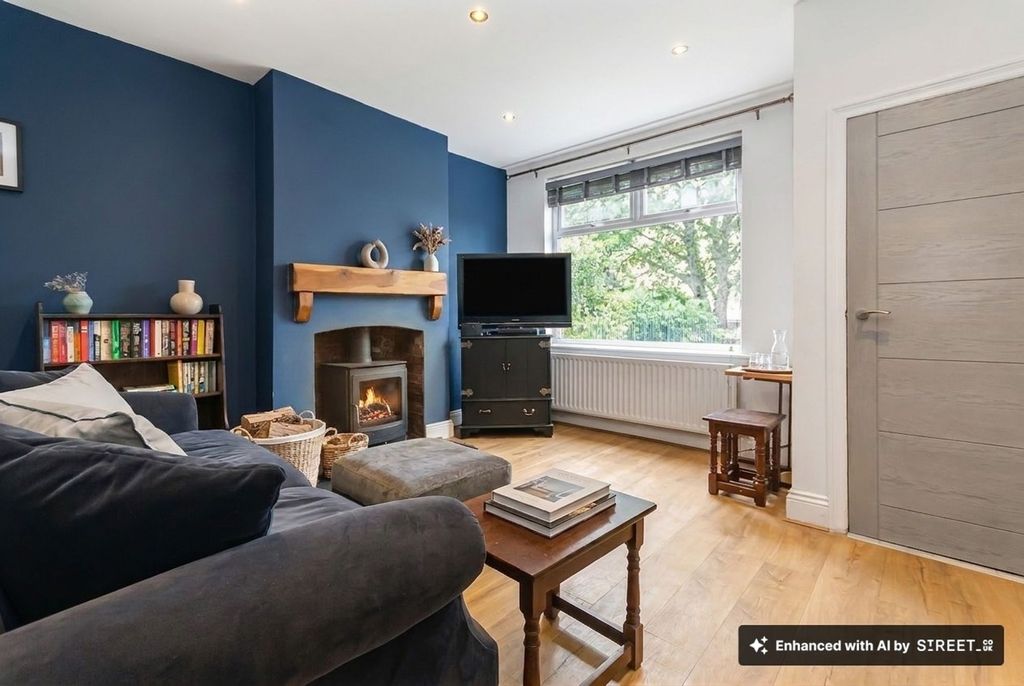 Property photo 2 of 18 Open Plan Living Room