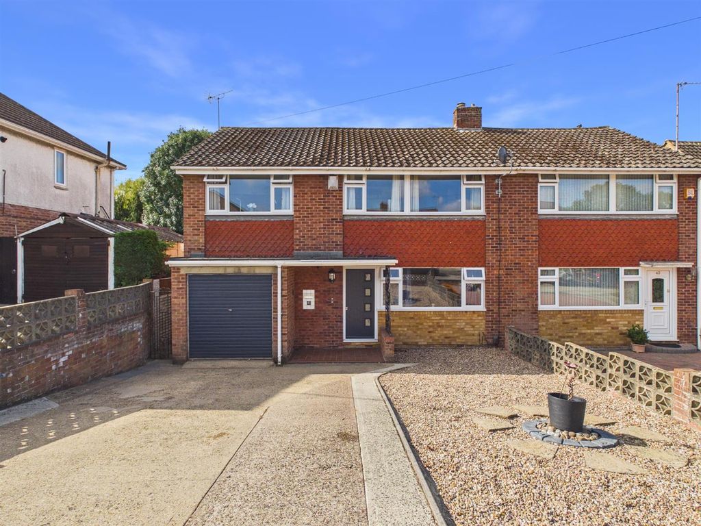 Property photo 1 of 23