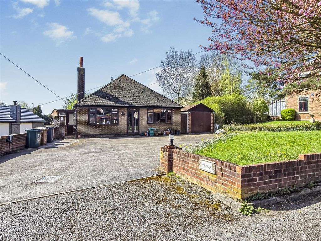 Property photo 3 of 26 The Croft, Rose Tree Lane, Newhall (1).Jpg