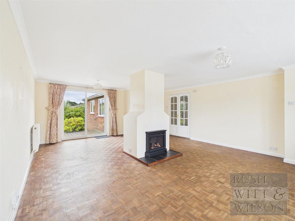 Property photo 2 of 29