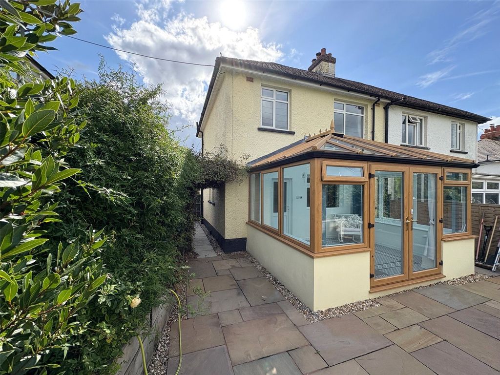 Property photo 2 of 21 Picture No. 06
