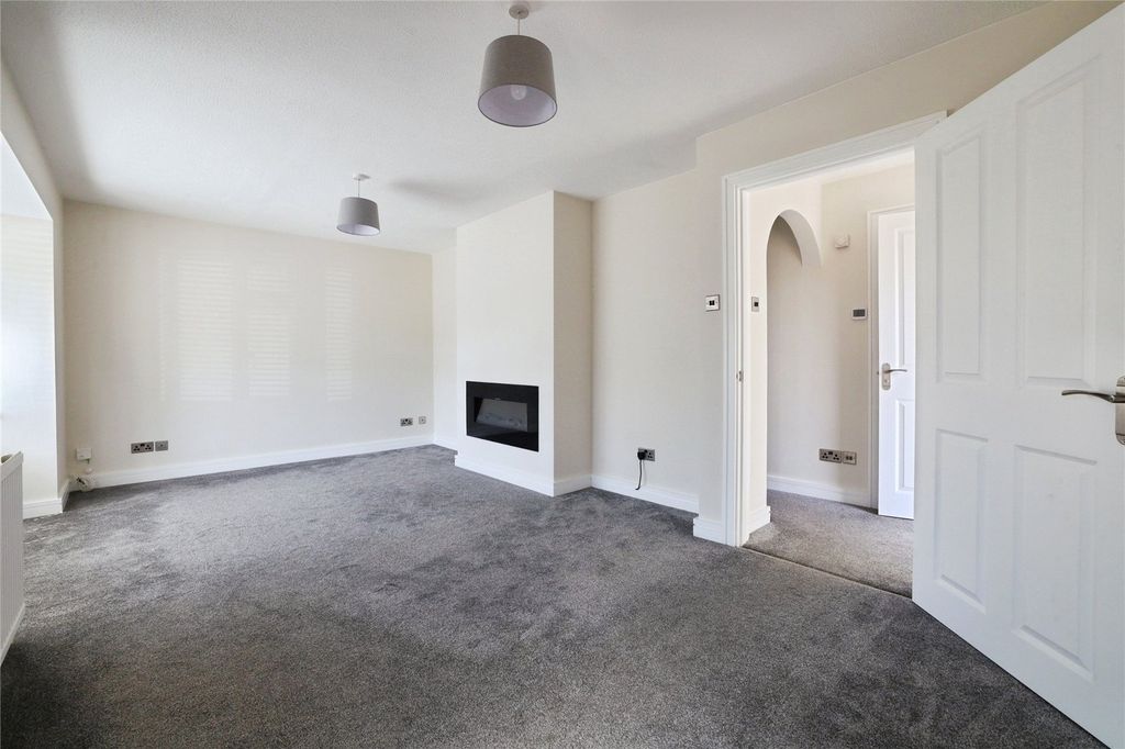 Property photo 3 of 14 Picture No. 40