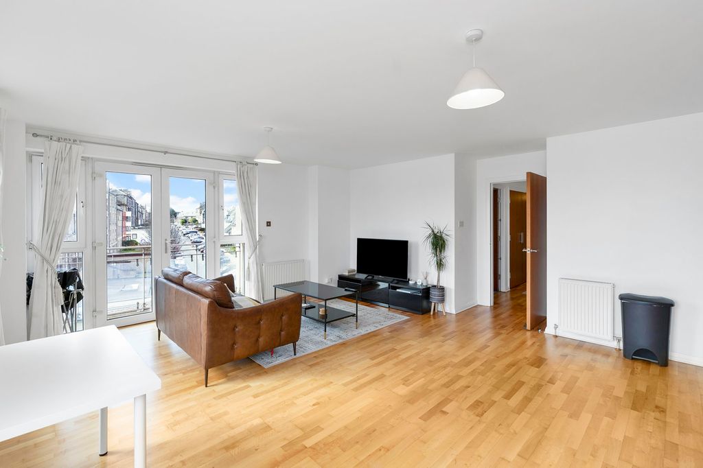 Property photo 2 of 12 Property Image 2