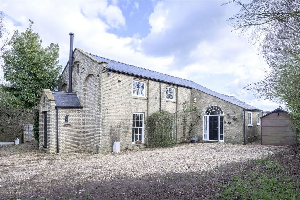 Property photo 3 of 28 Picture No. 29