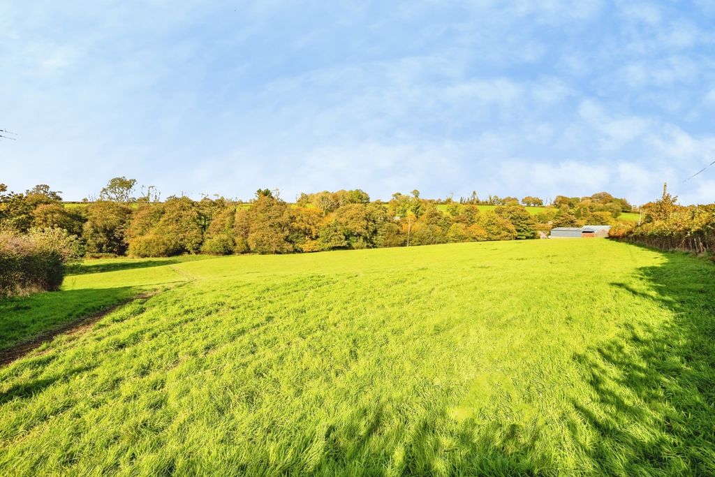 Property photo 2 of 35 Pbox-Img.Jpg