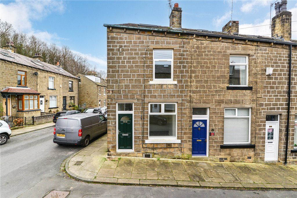 Property photo 1 of 19 Frontage