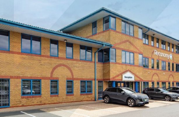 Property photo 2 of 6