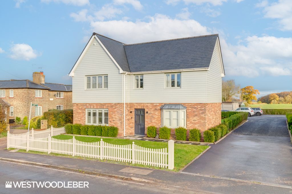 Property photo 1 of 26