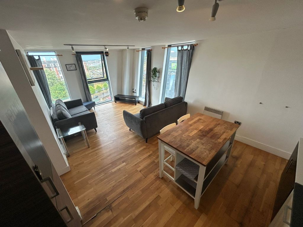 Property photo 3 of 14 Picture No. 37