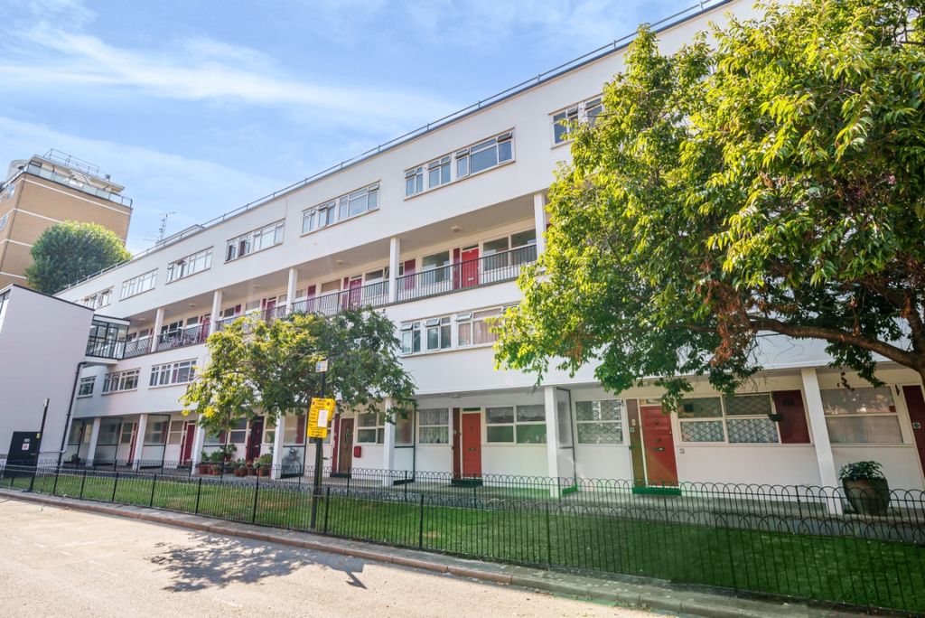 Property photo 3 of 16 1032058 (1)