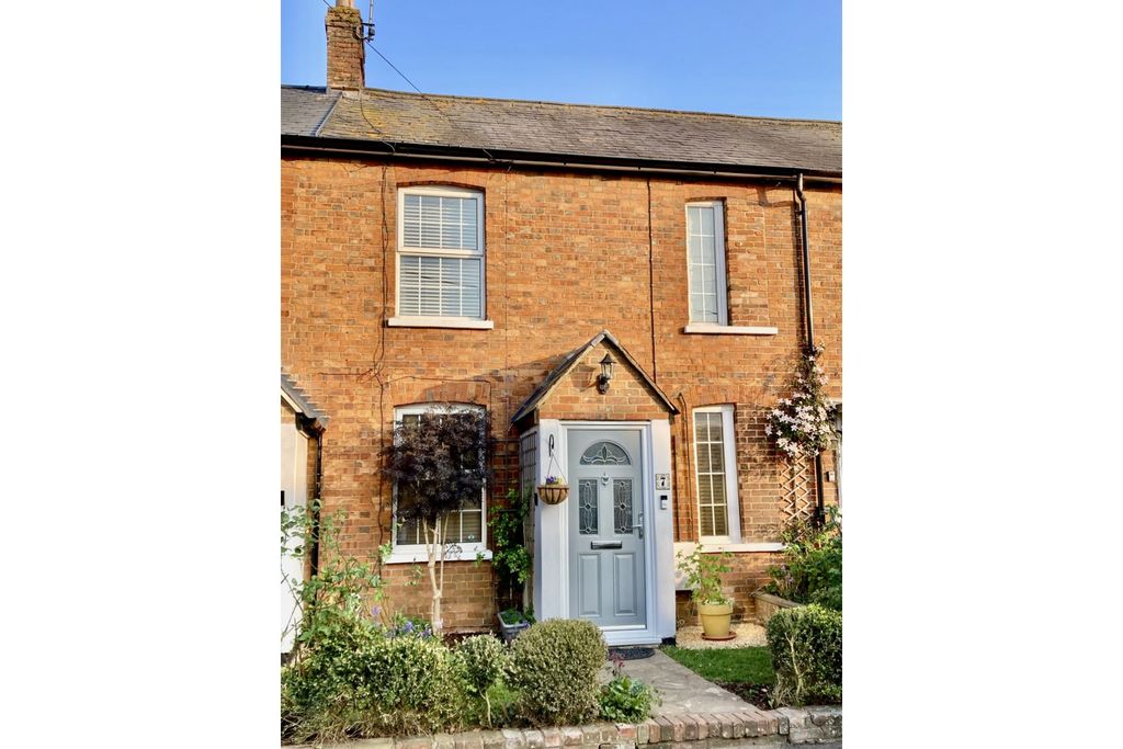 Property photo 1 of 30