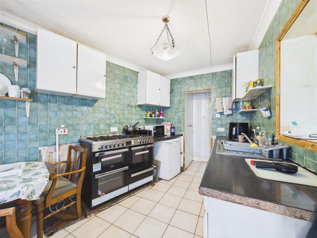 Property photo 3 of 10 4Fd99A6Cac1d4Aeb86E261Ea16E76F2B_100_Cam05080G0-Pr