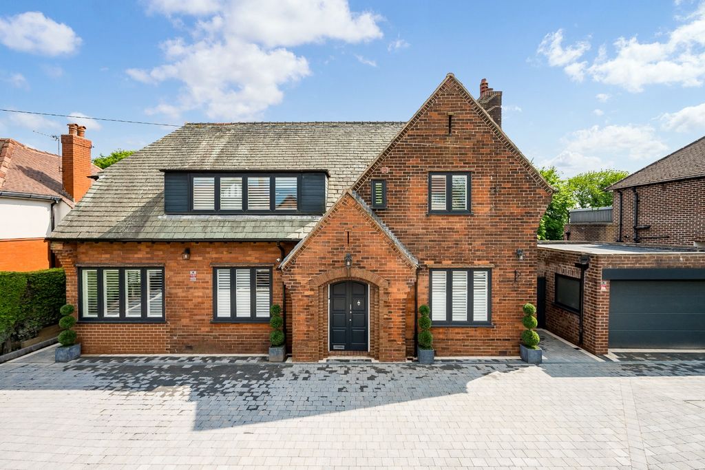 Property photo 3 of 59 4258453