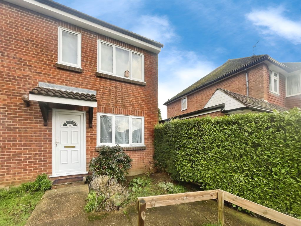 Property photo 1 of 12 3Bce72c3-Af49A13E-65A0-4Fff-B62c-4704d3d940Bb