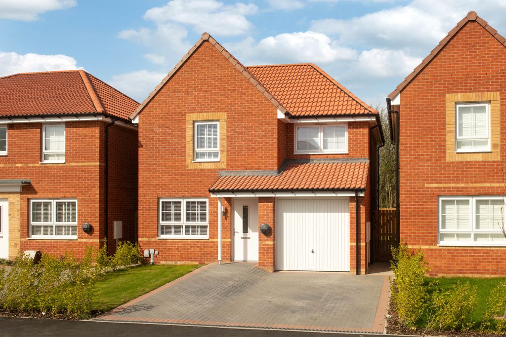 Property photo 1 of 10 Lancaster Gardens - Denby