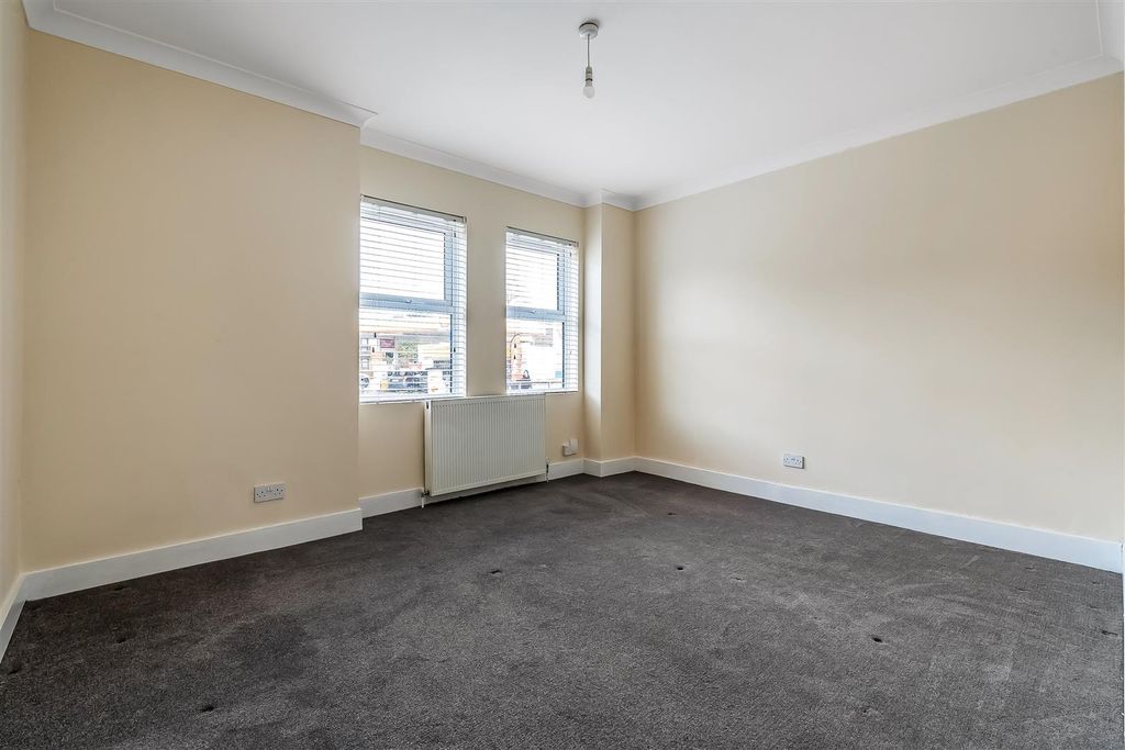 Property photo 3 of 15 22-The-Street-9.Jpg