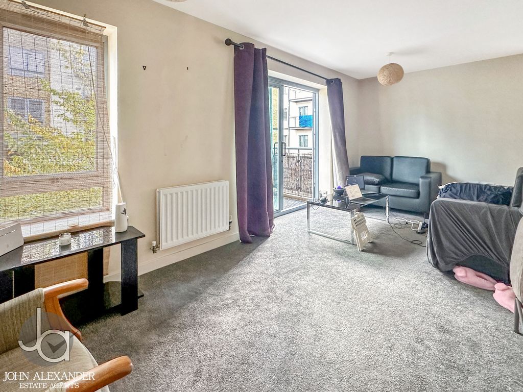 Property photo 3 of 7 20241007_142055969_0.5