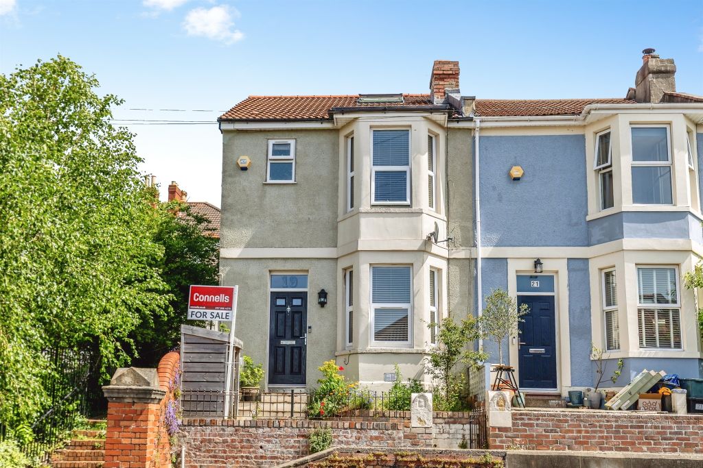 Property photo 1 of 18