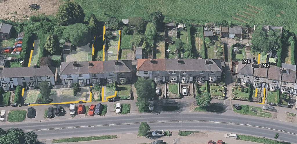 Property photo 1 of 3